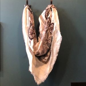 Scarf